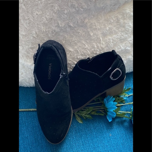 Sonoma Black Suede Ankle Booties with Chunky Heel/size 6 - Picture 4 of 12